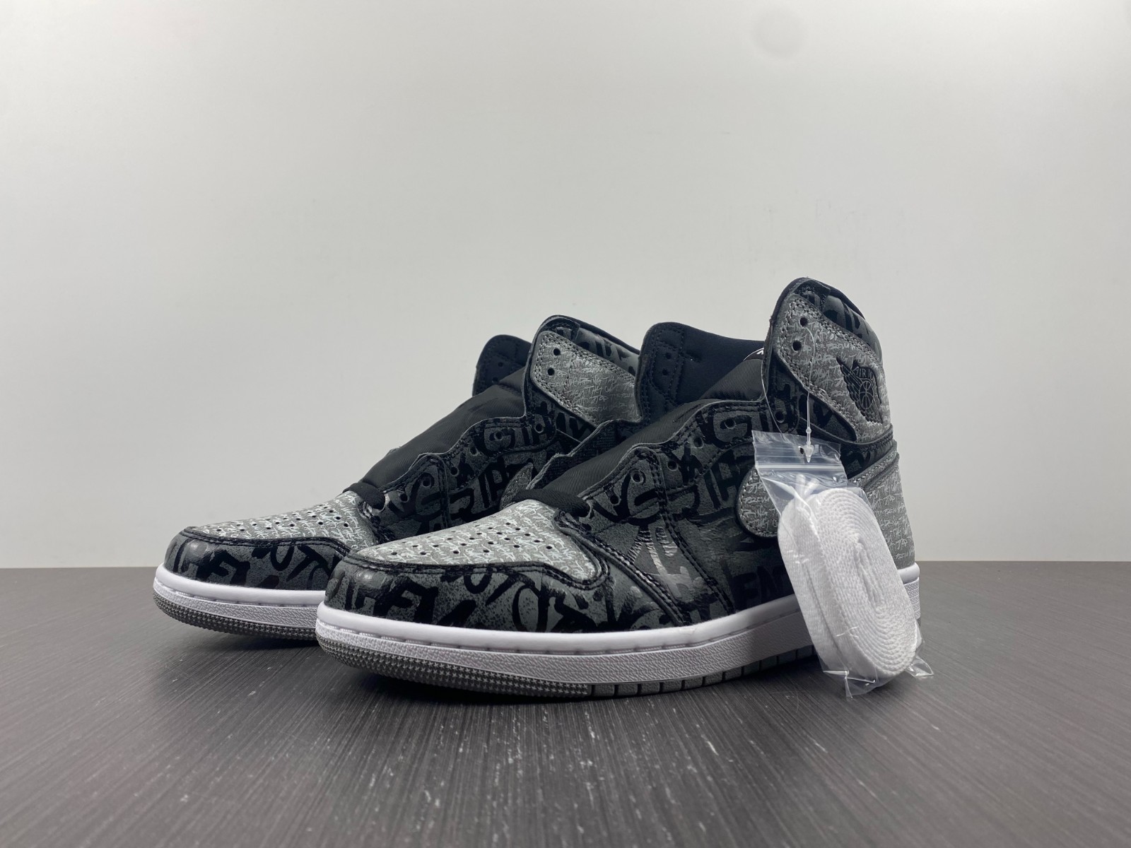 【free shipping！！！】Air Jordan 1 High OG “Rebellionaire”