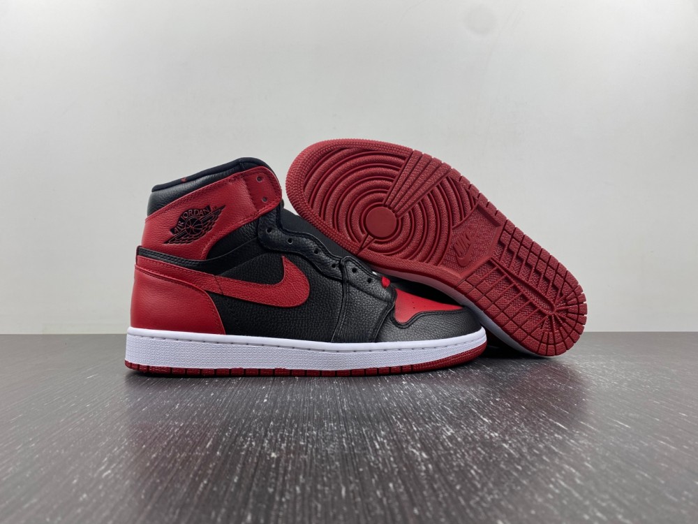 (free shipping) Air Jordan 1 Retro High 'Banned' 2011